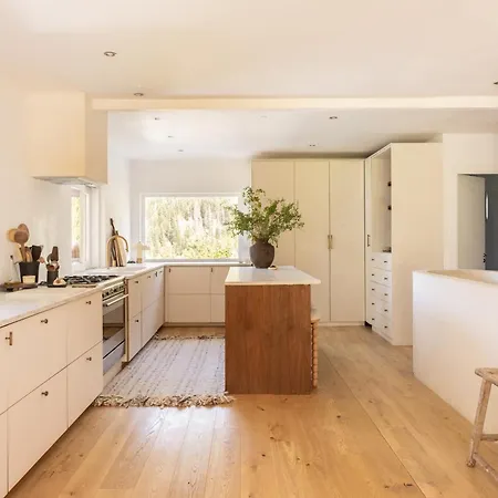 Alpesi faház Hautbois - Family With 5 Bedrooms With Glacial Views - By Cozee