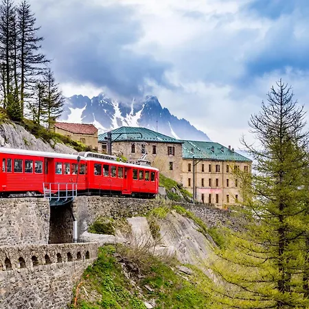 Hautbois - Family With 5 Bedrooms With Glacial Views - By Cozee *