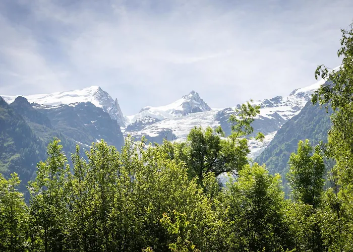 Hautbois - Family With 5 Bedrooms With Glacial Views - By Cozee *